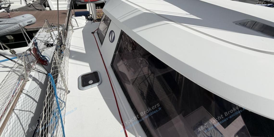 Nautitech Open 40 : Passavant tribord Nautitech Open 40 : Passavant tribord