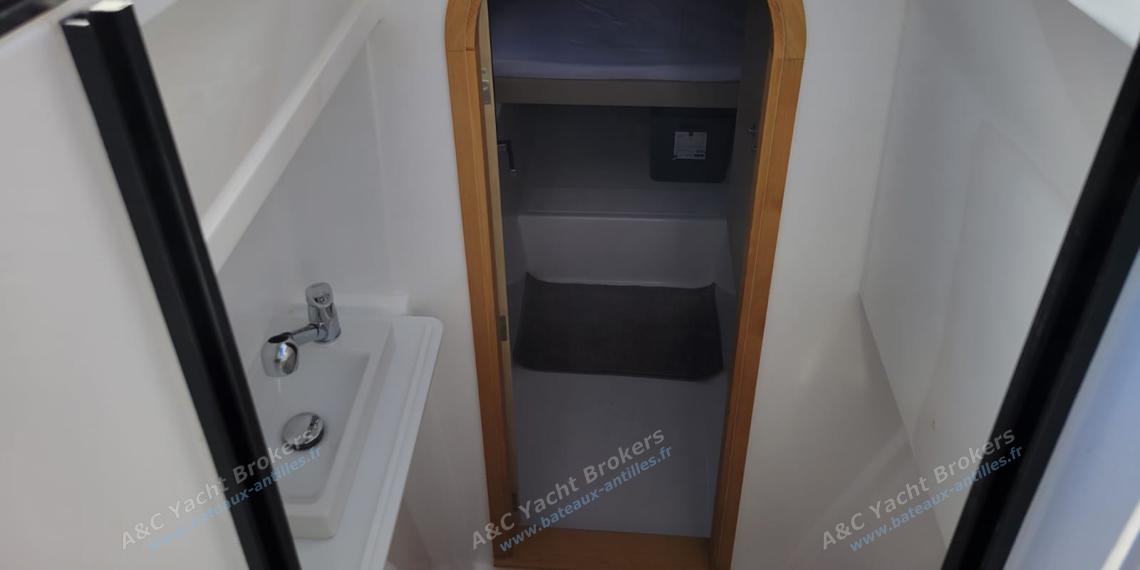 NEEL-TRIMARANS Neel 47 : Accès flotteur arrière bâbord NEEL-TRIMARANS Neel 47 : Accès flotteur arrière bâbord