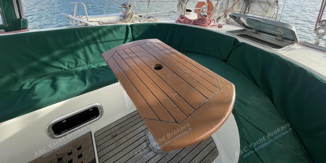 Bénéteau Oceanis 44 CC : Cockpit autre vue Bénéteau Oceanis 44 CC : Cockpit autre vue