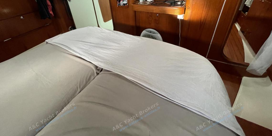 Bénéteau Oceanis 44 CC : Cabine arrière autre vue Bénéteau Oceanis 44 CC : Cabine arrière autre vue