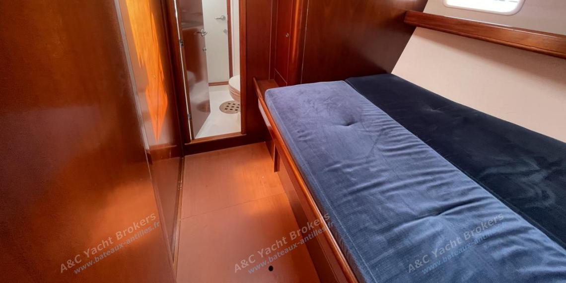 Bénéteau Oceanis 523 : Cabine avant tribord Bénéteau Oceanis 523 : Cabine avant tribord