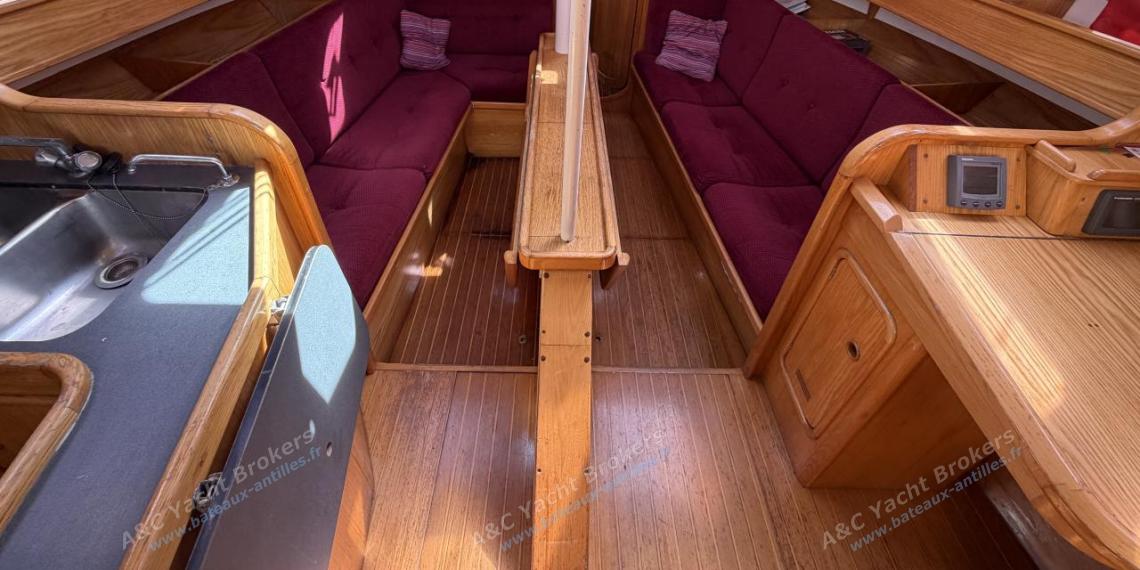 Alubat Ovni 39 : Vue d'ensemble du carré Alubat Ovni 39 : Vue d'ensemble du carré