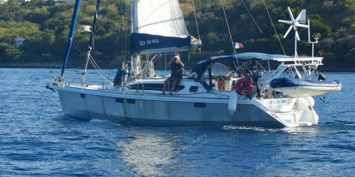 Alubat Ovni 395 : En navigation aux Antilles Alubat Ovni 395 : En navigation aux Antilles
