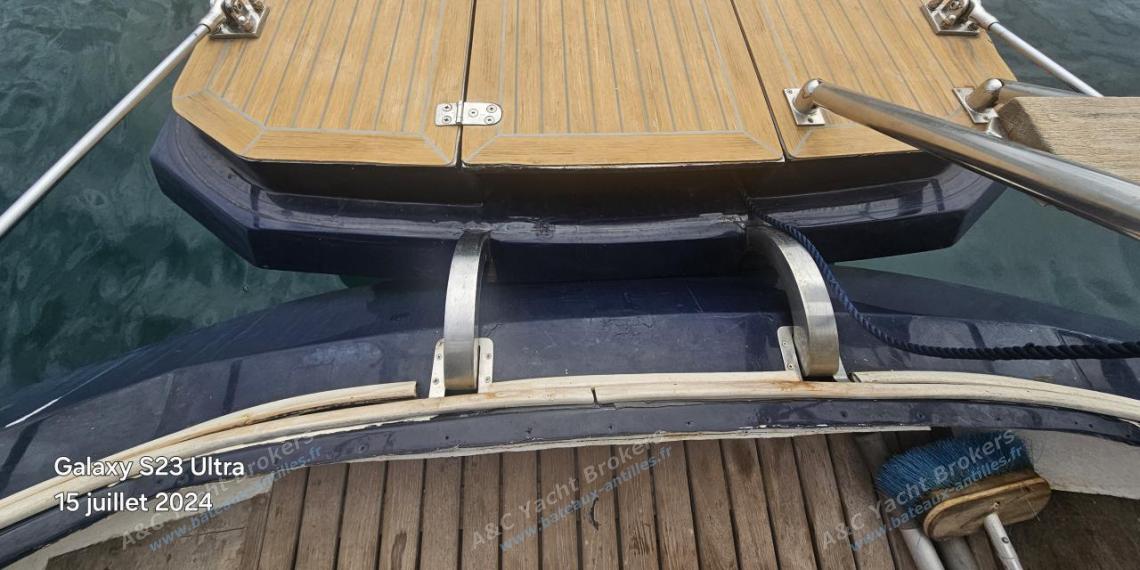 Wauquiez Pilote Saloon 60 : Plateforme autre vue Wauquiez Pilote Saloon 60 : Plateforme autre vue