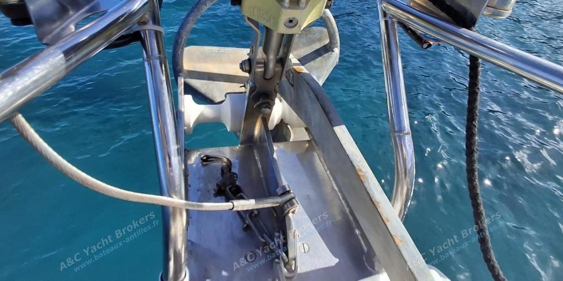 Jeanneau Sun Odyssey 42.2 : Enrouleur Profurl Jeanneau Sun Odyssey 42.2 : Enrouleur Profurl