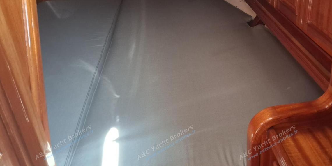 TIOGA 68 : Cabine double invité a l'arrière bâbord TIOGA 68 : Cabine double invité a l'arrière bâbord