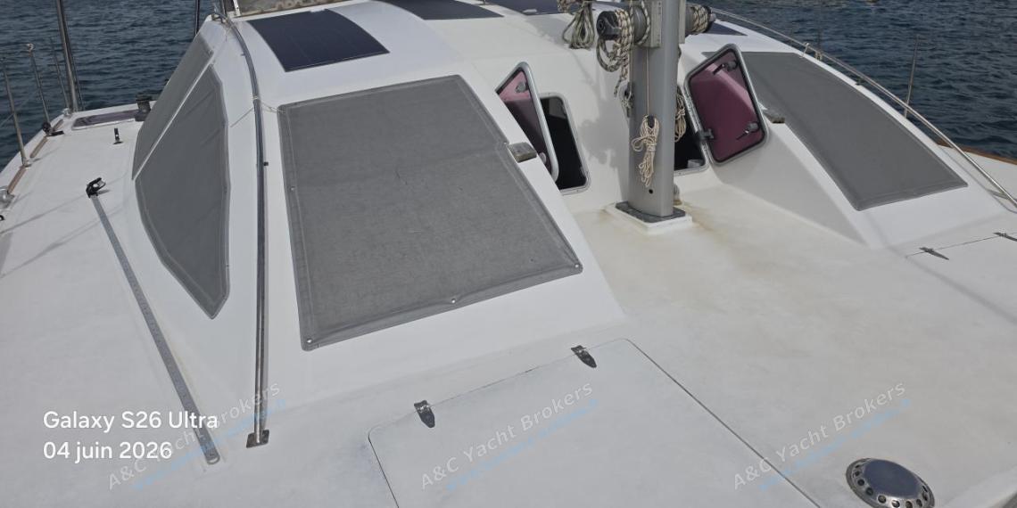 Baltec Engineering GmbH Visiona 40 : Roof vu depuis l'étrave tribord Baltec Engineering GmbH Visiona 40 : Roof vu depuis l'étrave tribord
