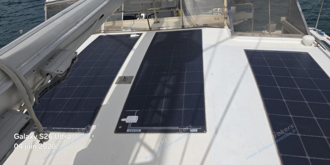 Baltec Engineering GmbH Visiona 40 : Panneaux solaires sur le roof Baltec Engineering GmbH Visiona 40 : Panneaux solaires sur le roof