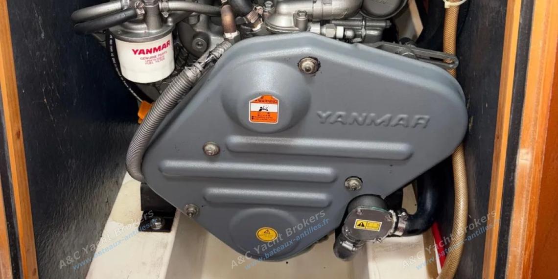 X-Yachts-X-40 : Moteur inbord Yanmar 3JH4CE autre vue X-Yachts-X-40 : Moteur inbord Yanmar 3JH4CE autre vue