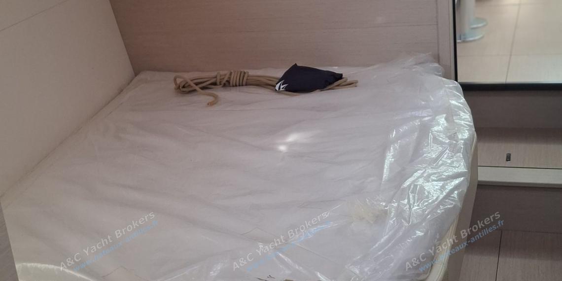 Jeanneau Yacht 65 : Cabine avant tribord Jeanneau Yacht 65 : Cabine avant tribord